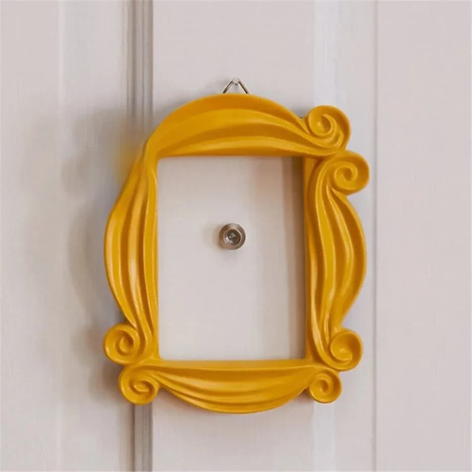 Cadre de porte en bois Monica fait à la main, série télévisée Friends, jaune, cadres photo Mon, rectangle, décoration d'intérieur à collectionner, cadeau de collection