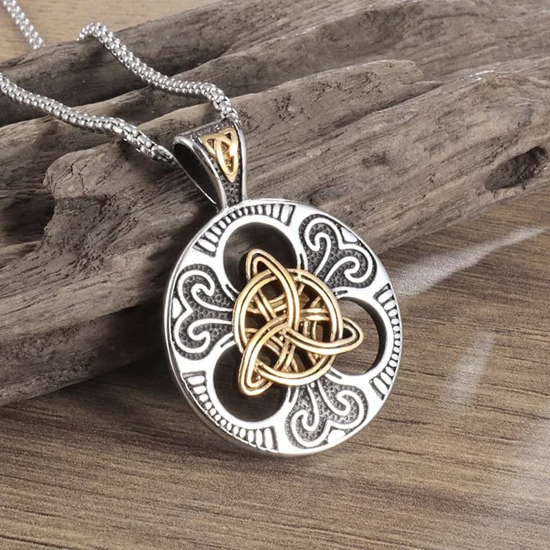Collier rond à nœud celtique pour hommes, bijoux, amulette à Rune nordique, pull à la mode, cadeau