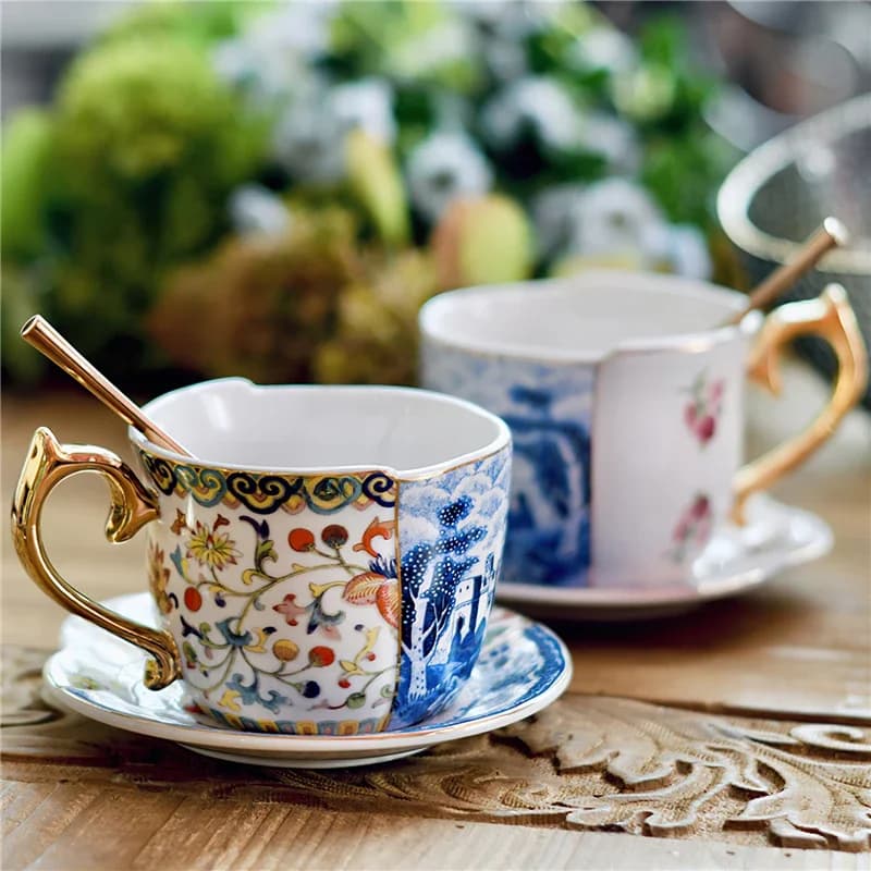 Tasse à café en céramique, soucoupe, boîte-cadeau, Style chinois, ensemble de tasse à thé créative, couleur assortie, poignée en porcelaine bleue et blanche, tasse d'eau