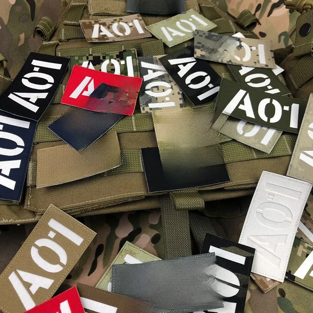 Patch de réflexion infrarouge IR IFF, découpe Laser personnalisée, panneau d'appel Radio, bandes nominatives, lettres blanches, tactiques de moral, militaire Airsoft