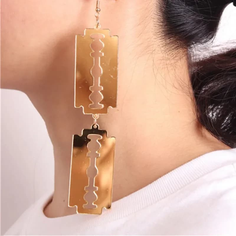 KUGUYS Boucles d'oreilles longues en acrylique en forme de rasoir pour femmes, couleur or et argent, accessoires de bijoux tendance