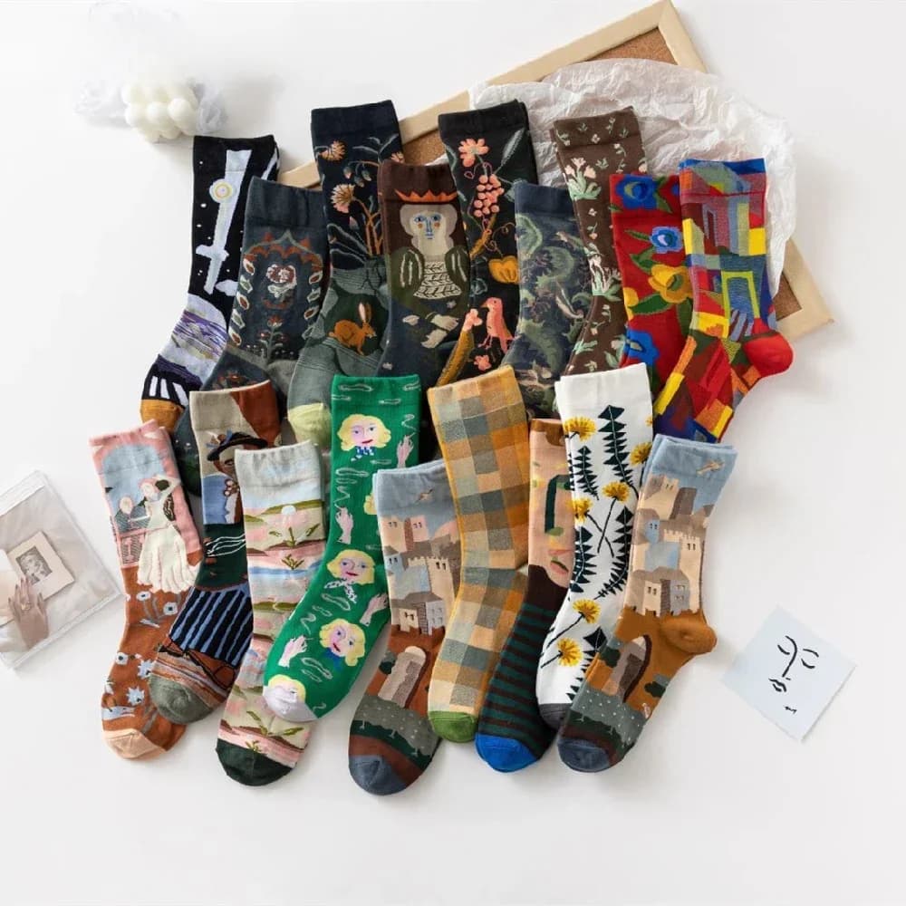 Chaussettes fantaisie colorées à motif dessin animé, créatives et tendance, pour hommes et femmes, chaudes et confortables en coton pour l'hiver, vente chaude, livraison directe