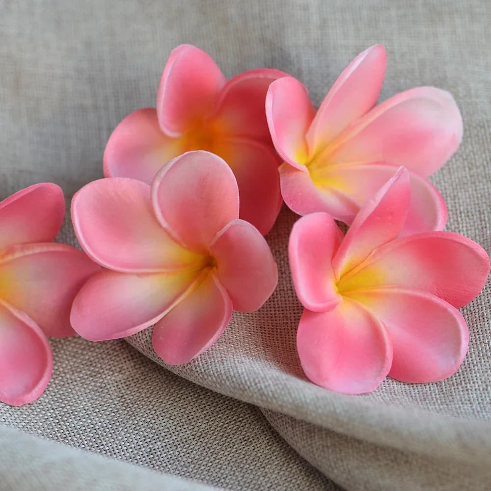 10 pièces fleurs hawaïennes faux Plumeria mousse Frangipani têtes de fleurs 9 cm plage mariage maison fête décorations flottant Frangipani