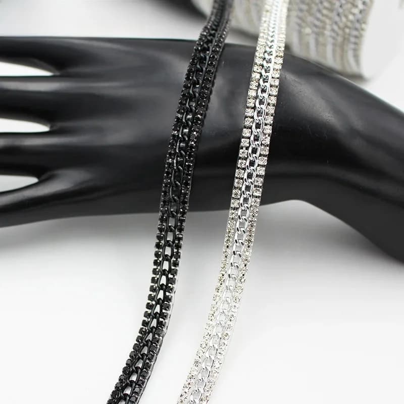 Combinaison de chaîne en strass noir et blanc 1 yard, ceinture combinée pour repasser sur vêtements, sacs et chaussures, accessoires de décoration TR151
