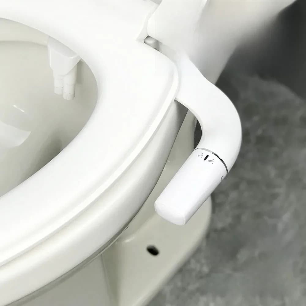 Bidet Bidets gauchers sur le côté gauche, fixation du siège de toilette pour gauchers, pulvérisateur d'eau, Bidets Non électriques