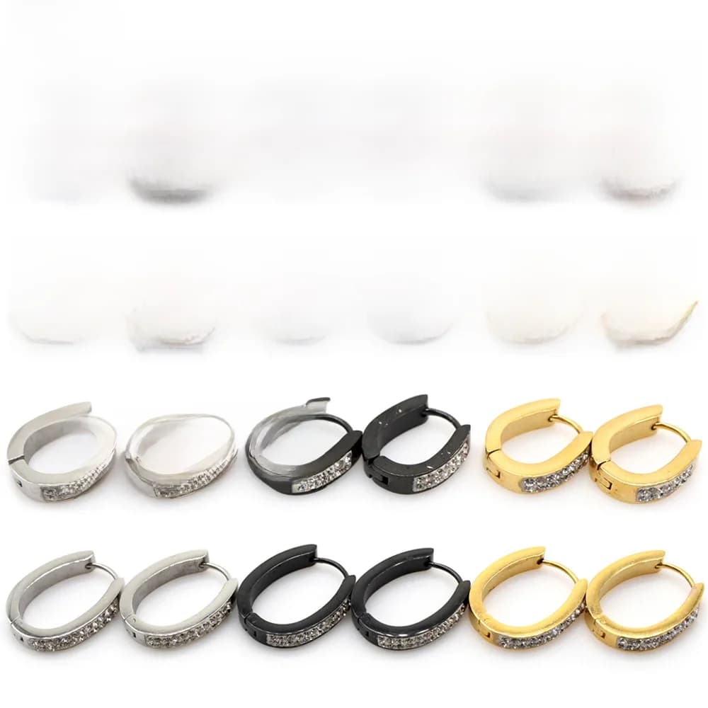 Alisouy 2 pièces Boucles d'oreilles créoles Huggies en acier inoxydable avec motif en U, rivets ovales et cônes en cristal, unisexe, bijoux de piercing