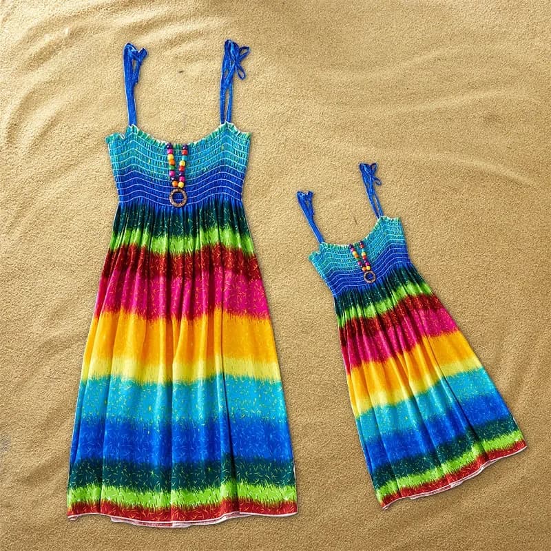 Robe d'été pour famille mère et fille, tenues assorties, style bohème, robe de plage florale, ensembles de Look de famille pour maman et fille