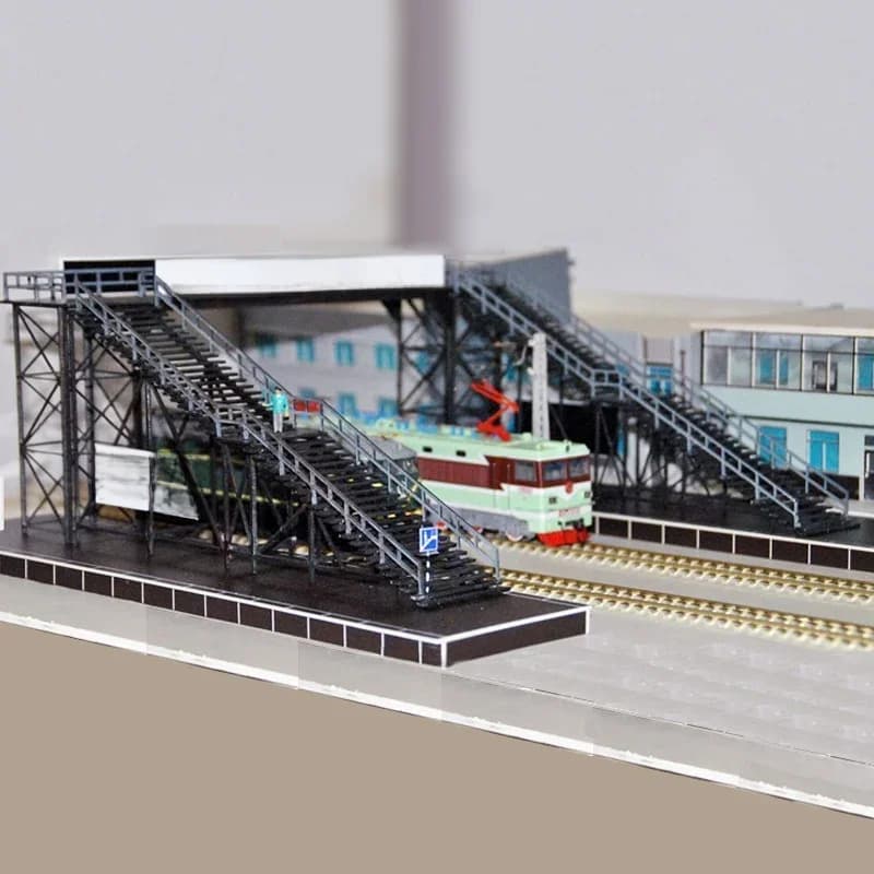 Pont Piéton à la Gare, Modèle de Train, Échelle 00-1: 87