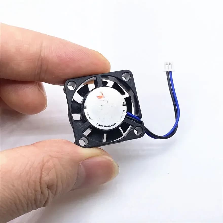 Nouveau ventilateur de refroidissement DC 3v 5V 2507 25x25x7MM 25MM 11000 tr/min 2.5cm Mini ventilateur de refroidissement avec 2 broches