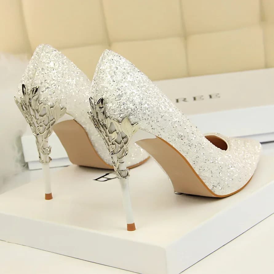 BIGTREE nouvelles femmes pompes haut talon mince métal bout pointu peu profond Sexy dames Bling mariée mariage femmes chaussures blanc talons hauts