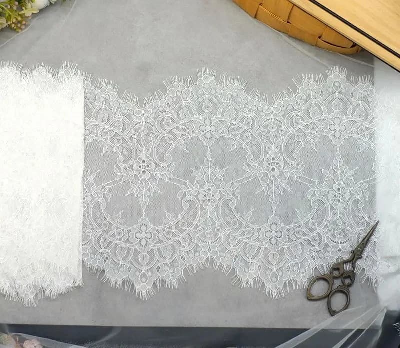 Garniture en dentelle à cils noire, prix de 3 mètres, garniture en dentelle brodée festonnée faite à la main, accessoire de Lingerie artisanale