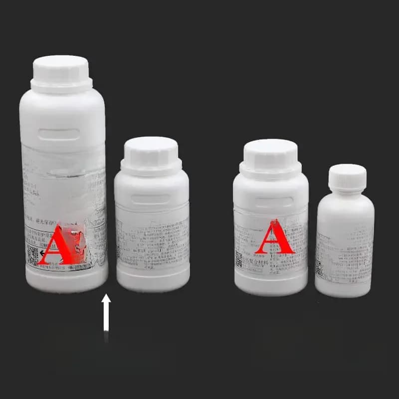 Résine époxy carbone E51 3:1 AB, colle haute brillance facile à pénétrer pour l'impregnation de surfaces en fibre de carbone, idéale pour le bricolage artisanal.