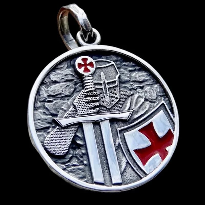 Onlysda – pendentif en acier inoxydable pour hommes, armure rouge, bouclier chevalier, Templar, croisé, collier Punk, bijoux, livraison directe