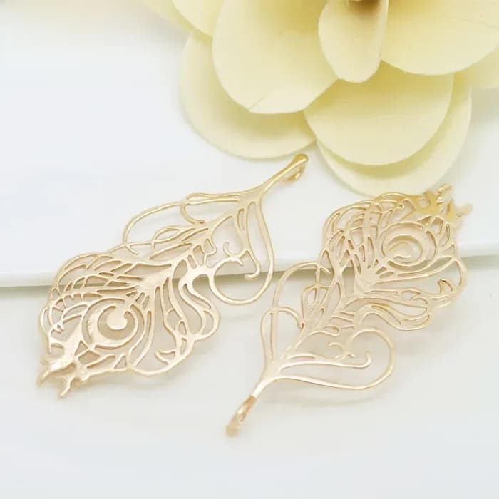 (895) 2 pièces 64*28MM 24K Champagne couleur or laiton grande plume de paon pendentifs bijoux à bricoler soi-même résultats accessoires en gros