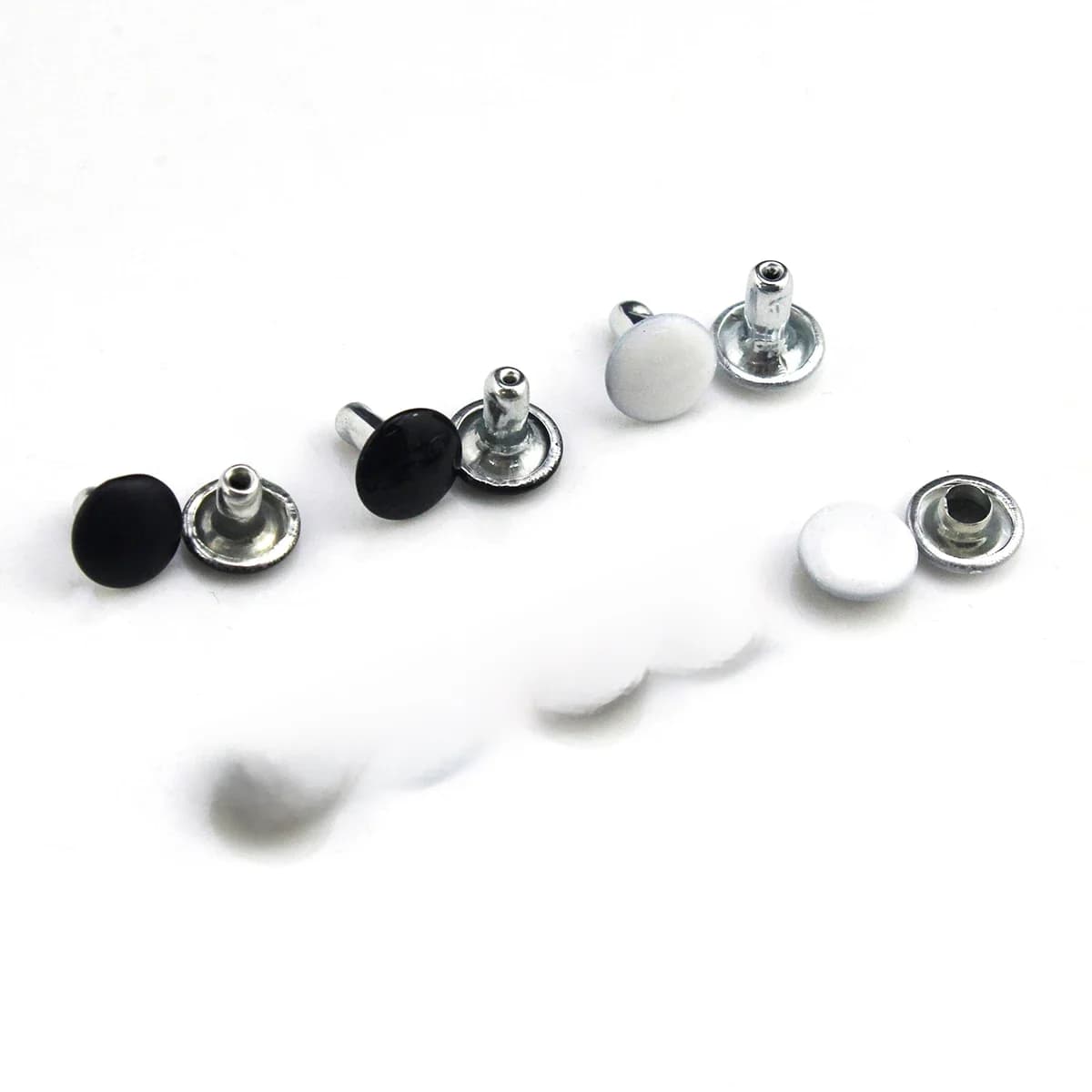 100 ensembles 6/8mm métal Double capuchon Rivets goujons noir blanc tête ronde en cuir artisanat sac ceinture vêtements chapeau chaussures collier pour animaux de compagnie décor