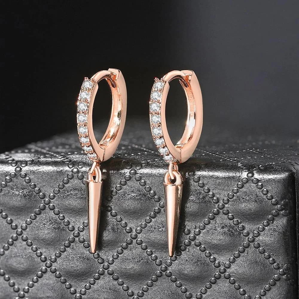 ZHOUYANG Hip Hop Punk boucles d'oreilles pour femmes en forme de cône couleur or Rose Zircon hommes oreille accessoires bijoux en gros KBE151
