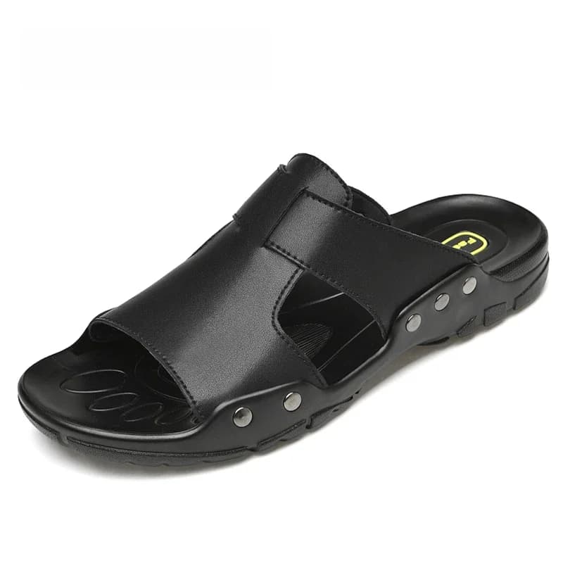 Pantoufles d'été en cuir pour hommes, grande taille 50 51 52, chaussures décontractées, plage en plein air, sandales souples noires, plates, nouvelle mode 2021