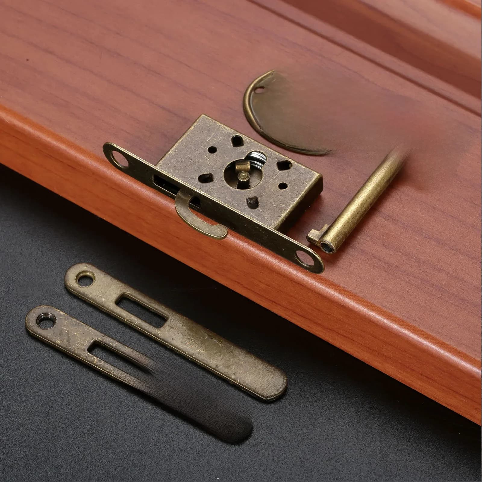 Serrure de comptoir de meubles anciens, serrure compacte classique, boîte à bijoux en bois rétro, serrure de porte market, quincaillerie décorative, 1 ensemble