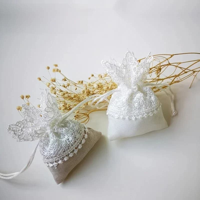 Sacs cadeaux en dentelle pour bijoux, 1/3/6 pièces, pochette d'emballage en toile de jute avec cordon de serrage, sac en Organza pour cadeau de mariage, décoration de fête, cadeaux 10.5x8CM