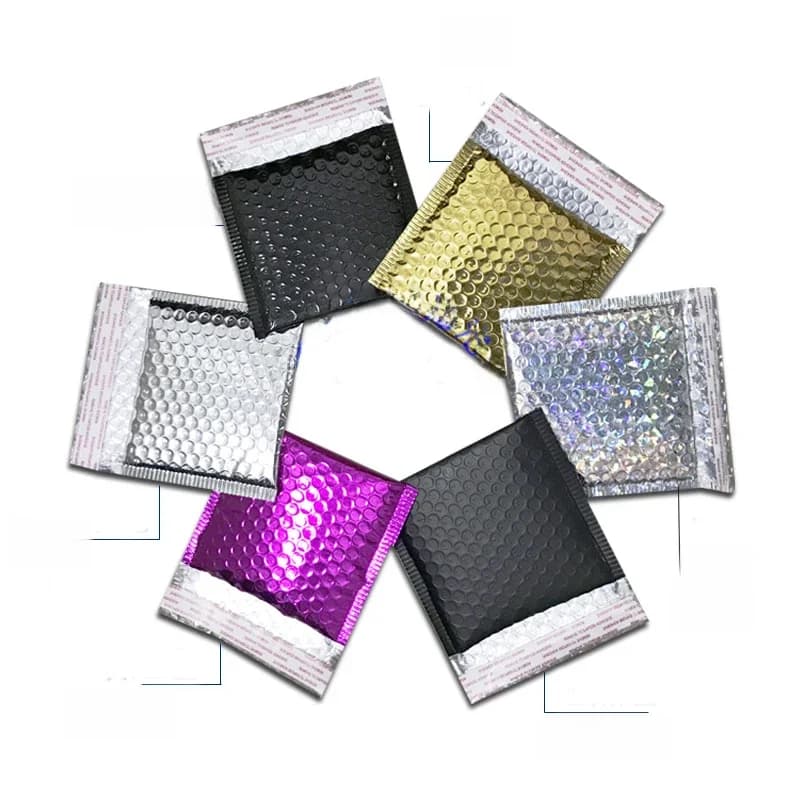50pcs CD/CVD emballage expédition bulle Mailers papier doré enveloppes rembourrées sac cadeau bulle Mailing enveloppe sac 15*13 cm + 4 cm