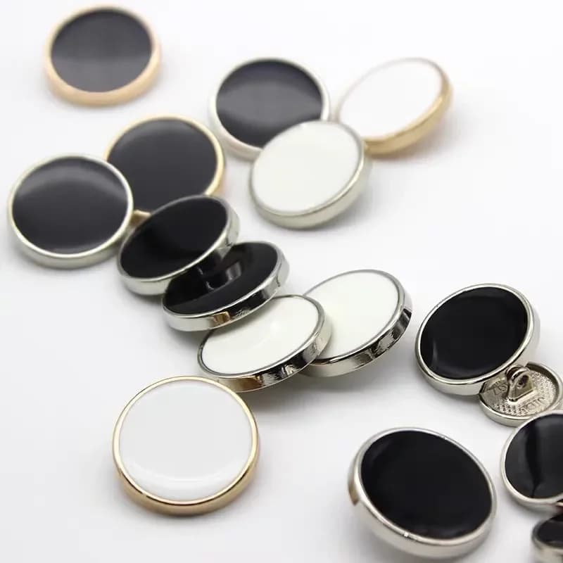Embellissements de simplicité à la mode pour vêtements, boutons à pression de 20mm pour chemise boutonnée dorée, boutons décoratifs pour vêtements pour femmes