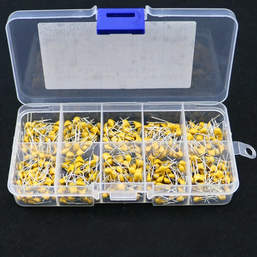 500 pièces 10 valeurs chacun 50 0.1uF-10uF(104 ~ 106) 50V condensateur céramique multicouche Kit assorti assortiment ensemble avec boîte de rangement