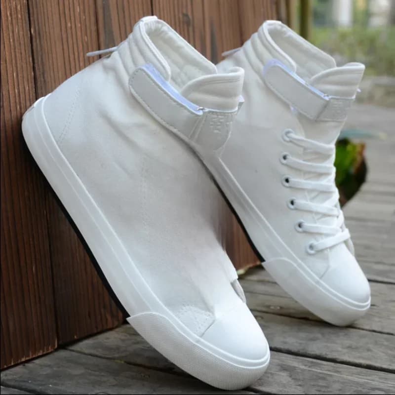 Hommes chaussures haut blanc toile chaussure 2024 été nouveaux hommes baskets mode respirant toile baskets antidérapant plat chaussures décontractées