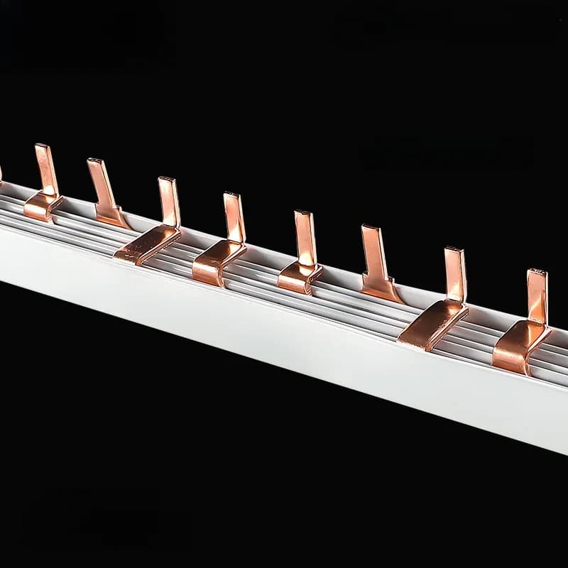 Barre omnibus en cuivre GEYA pour boîtier de distribution, connecteur de disjoncteur de type PIN, connexion de barre omnibus de type FORK