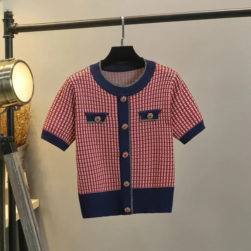 Pull fin à manches courtes pour femmes, col rond, bouton en diamant, pull rétro avec couleurs vives, nouveau design de marque, été