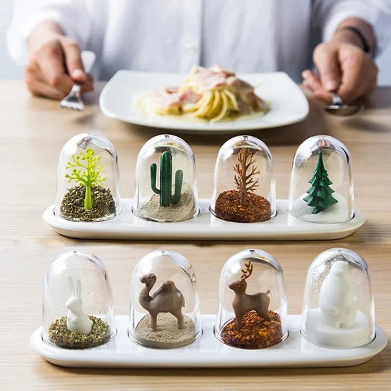 Pot à Épices pour Plantes Quatre Saisons, Bouteille d'Assaisonnement pour Animaux Créatifs, Sel, Sucre, Belle Shaker, Outil de Cuisine, Fournitures de Cuisine, 4 Pièces