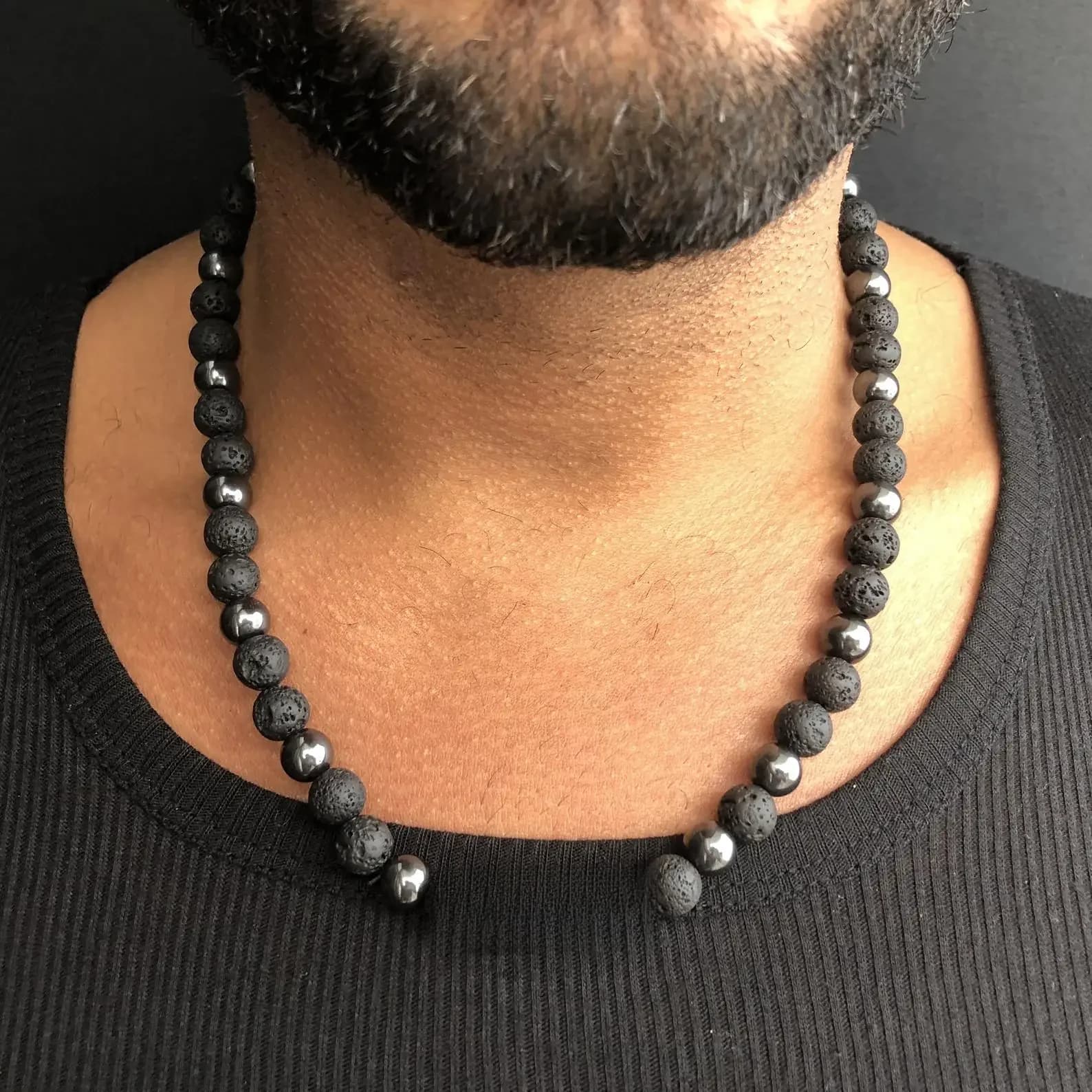 Collier de perles en hématite pour hommes, bijoux en pierre de lave noire