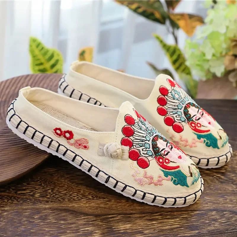 Veowalk – Mules plates en toile brodées pour femmes, pantoufles d'été décontractées et confortables à bout fermé, Espadrilles