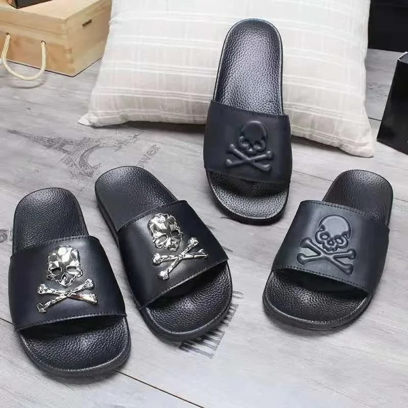 Pantoufles en cuir pour hommes, chaussures de plage pour couple, sandales tête de mort, pantoufles coordonnantes, tongs ouvertes, toboggans de grande taille, mode estivale