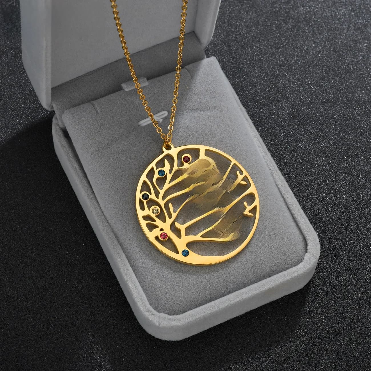Arbre de vie famille 1-6 noms collier personnalisé en acier inoxydable plaque signalétique d'été avec pierre de naissance pour femmes hommes cadeau d'anniversaire