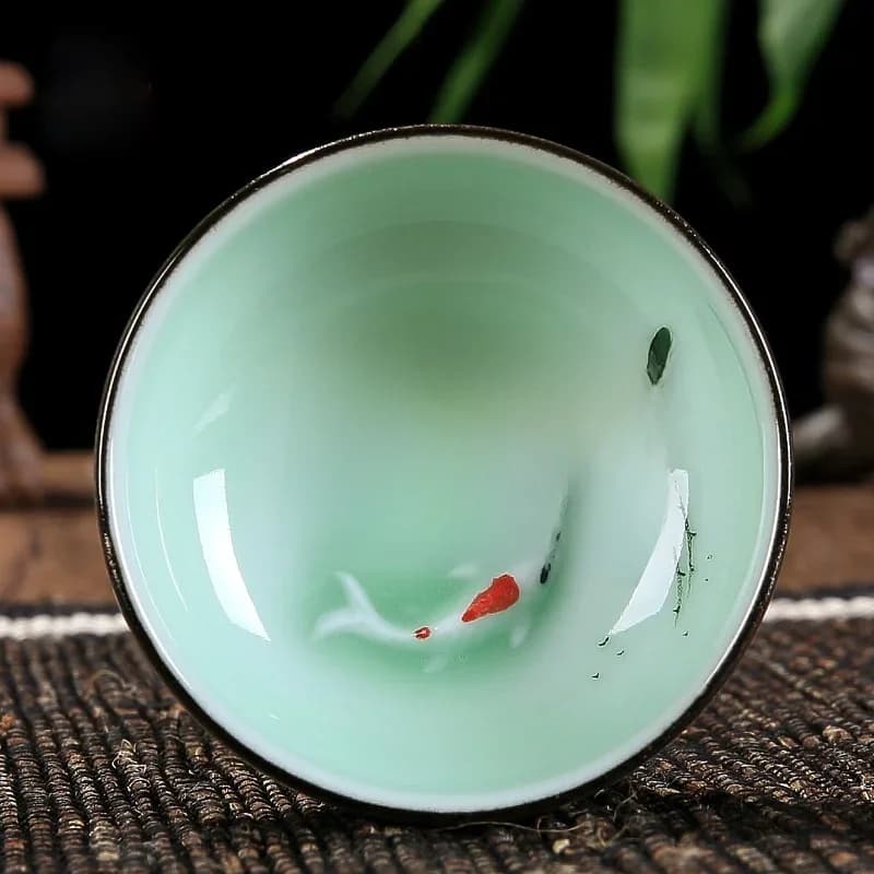 Service à thé Kung Fu chinois céladon de haute qualité, 60ml, rond et plat, Lotus carpe Pu'er, tasses à thé en céramique peinte à la main, tasse à thé unique pour carpe