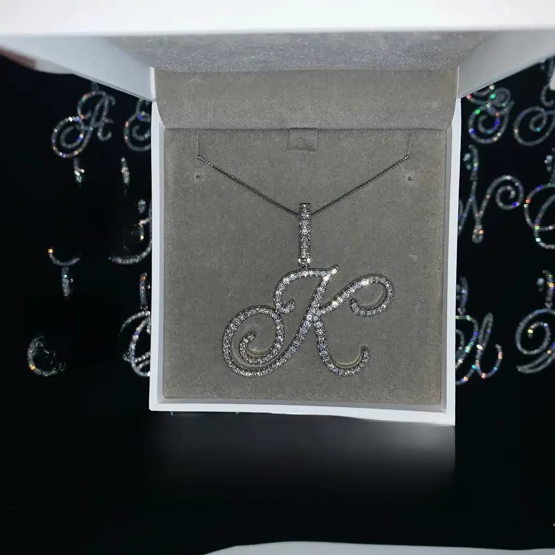 Collier pendentif avec 26 lettres initiales cursives, Micro pavé 5A, zircone cubique, bijoux avec nom de l'alphabet CZ