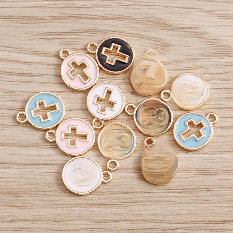 10 pièces 10*13mm religieux creux croix breloques pendentifs pour colliers boucles d'oreilles 4 couleurs émail breloques à la main bijoux à bricoler soi-même faisant