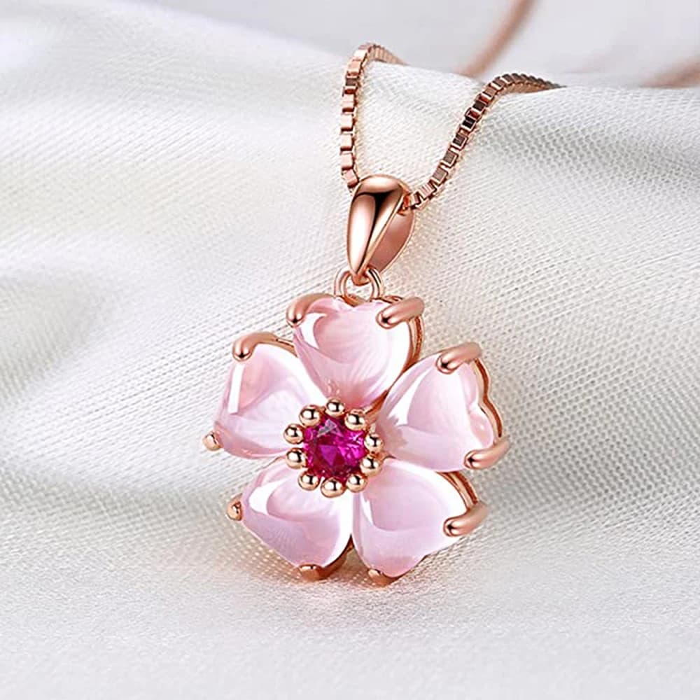 Huitan – collier de fleurs fantaisie pour femmes, chaîne douce de tempérament, accessoires de fête, cadeau d'amour d'anniversaire, bijoux à la mode