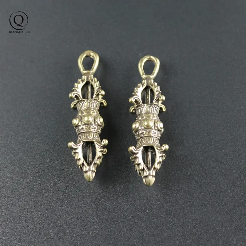 Porte-clé en cuivre bouddhiste tibétain Vajry, pendentif, rétro, en laiton, Instrument de bouddha, Collection de porte-clé de bonne augure