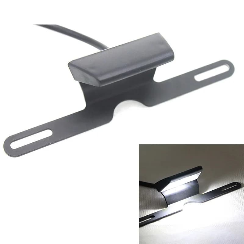 DOT/CE/E-marqué 12V moto LED feux de plaque d'immatriculation avec support de plaque d'immatriculation universel pour motos