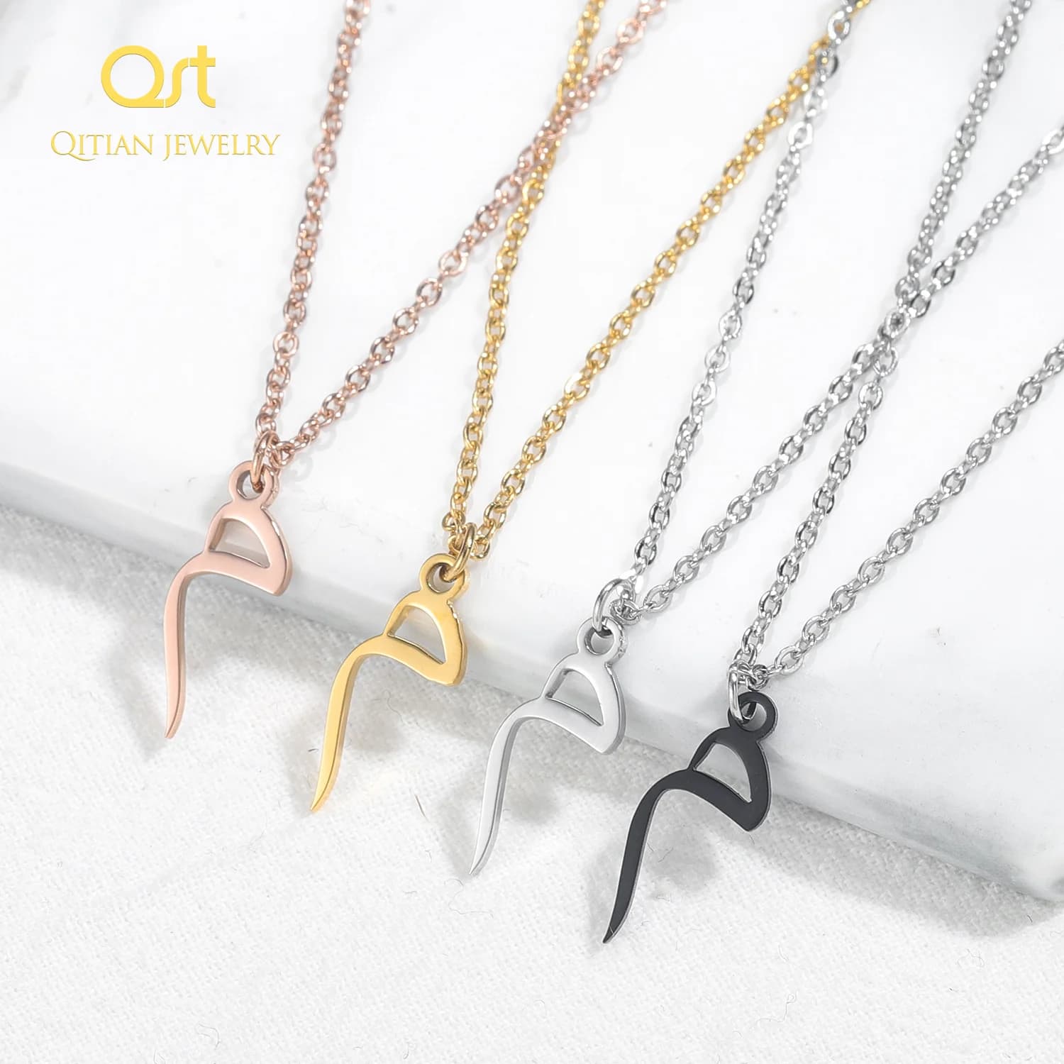 Collier alphabet personnalisé avec lettre initiale arabe pour femme, pendentif en acier inoxydable doré, bijoux arabes personnalisés, cadeau de la présidence