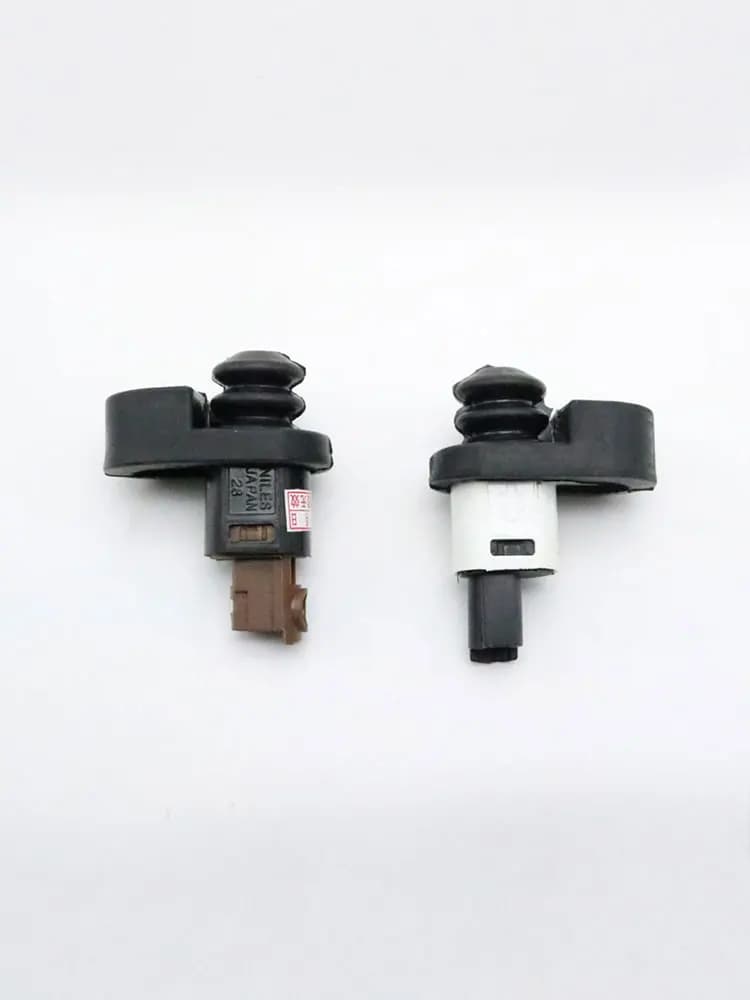 Interrupteur d'ouverture de porte automatique à une broche, pour Nissan Patrol GU GQ Y60 Y61 Paladin D22