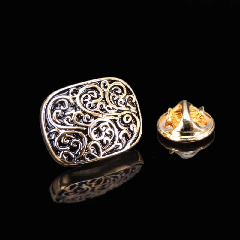 Broche pour hommes, nouveaux bijoux, motif rétro doré, mode hommes et femmes, chapeau, costume, revers, Badge, épingle de cou, cadeau
