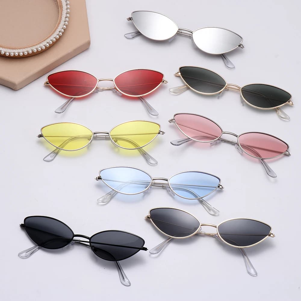 Lunettes de soleil œil de chat vintage pour femmes, petites lunettes de soleil rétro, nuances UV400, noir, rouge, rose, mignon, sexy