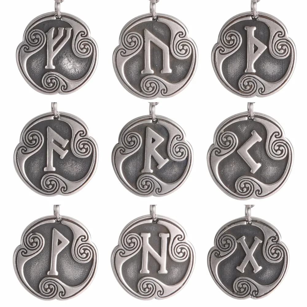 Livraison directe 1 pièces Odin Runes lettre nordique bricolage breloques faites à la main pour bijoux en acier inoxydable Futhark Futhorc pendentifs faisant en vrac