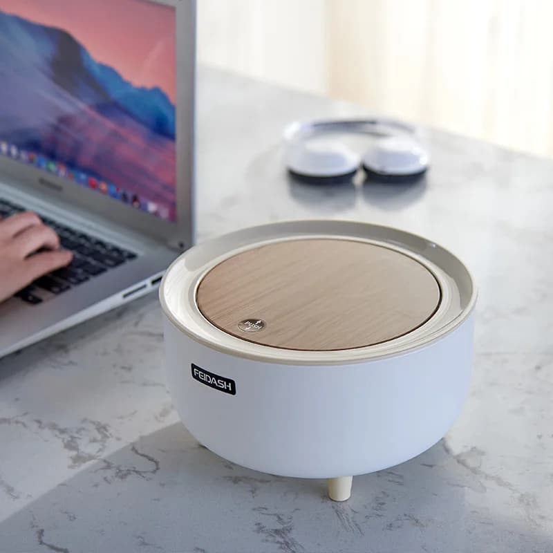 Mini poubelle de bureau de style japonais, poubelle à presse Simple, poubelle de rangement pour dortoir d'étudiants, seau de rangement pour bureau de chevet