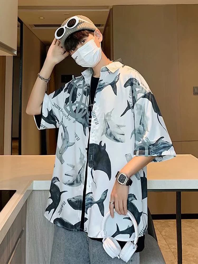 Chemises à manches courtes pour hommes, Streetwear à la mode coréenne, Vêtements décontractés pour hommes, Imprimé requin, Chemises à col rabattu, Nouveau