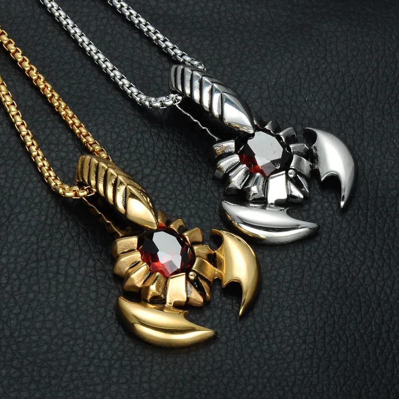 Collier pendentif en forme de scorpion animal pour homme, cristal en métal incrusté, accessoires de cou, bijoux fantaisie, nouveau, 2021