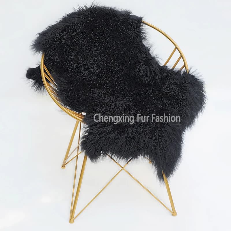 Couverture molle de chaise de fourrure d'agneau d'agneau de Mongolie de cheveux longs, tapis noir de chambre à coucher, CX-D-60