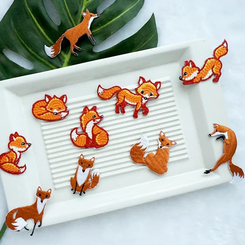 Haute qualité 1 pièce brodé mignon renard patchs vêtements sacs bricolage Applique broderie Parches fer sur Patch pour vêtements
